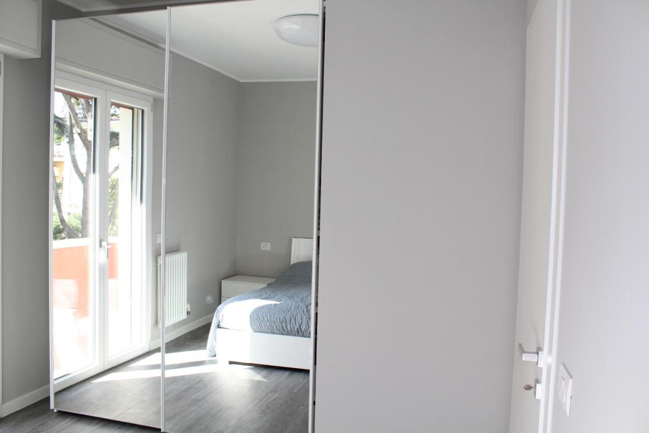 Appartamento Cevedale11 Riccione Exteriör bild